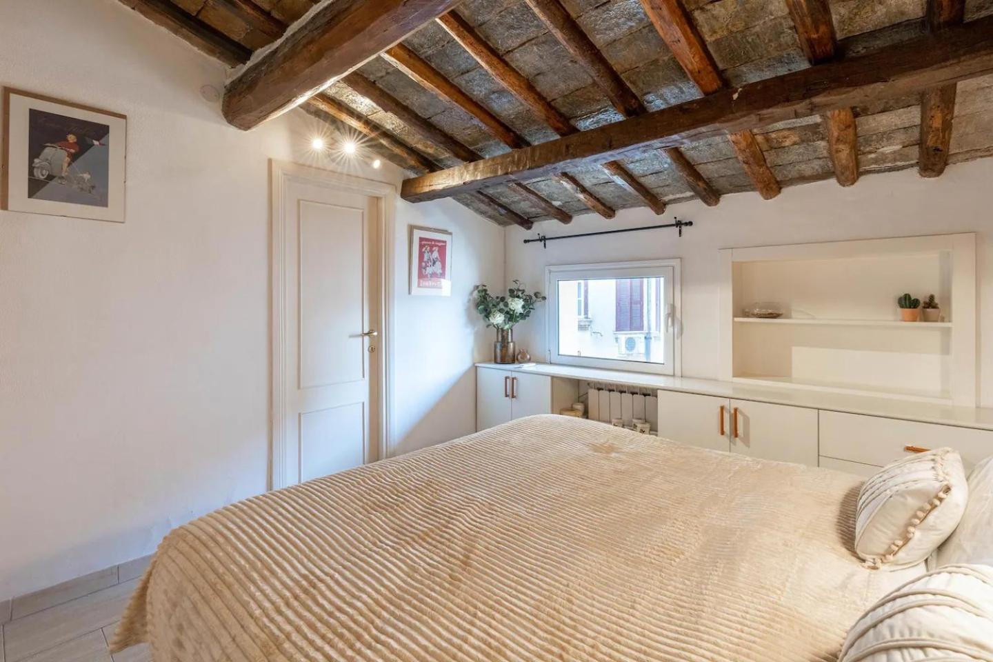 15 Min From Piazza Venezia Skyline Sanctuary In Trastevere Exterior photo