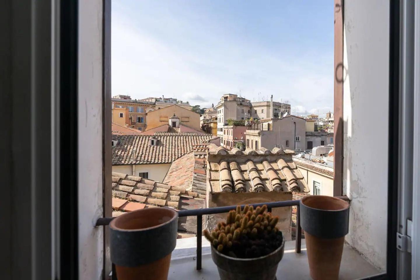 15 Min From Piazza Venezia Skyline Sanctuary In Trastevere Exterior photo