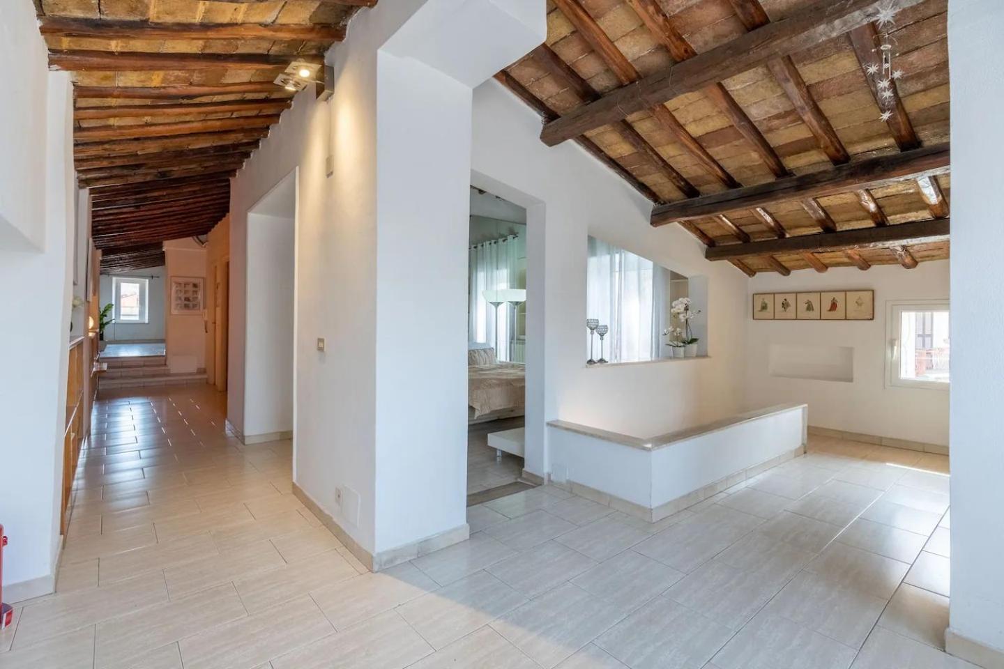 15 Min From Piazza Venezia Skyline Sanctuary In Trastevere Exterior photo