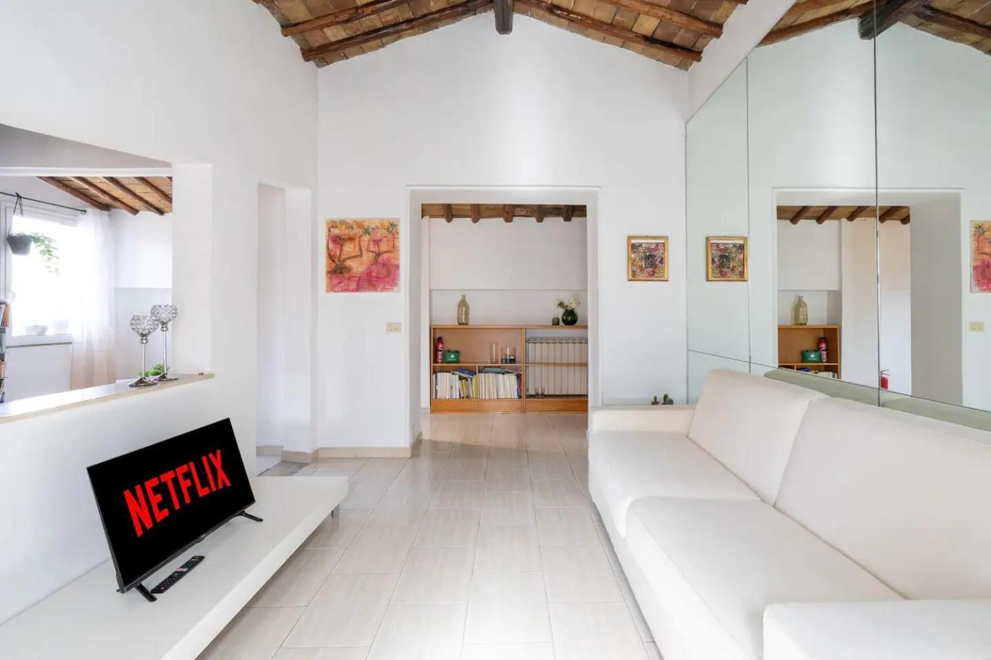 15 Min From Piazza Venezia Skyline Sanctuary In Trastevere Exterior photo