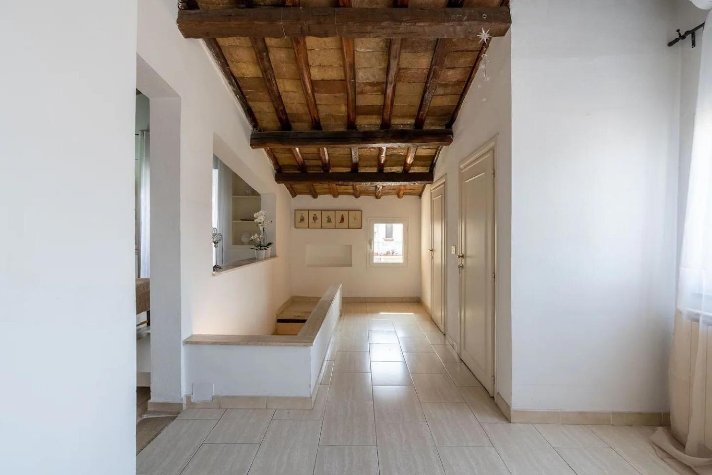 15 Min From Piazza Venezia Skyline Sanctuary In Trastevere Exterior photo