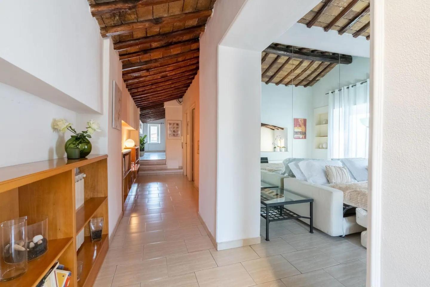 15 Min From Piazza Venezia Skyline Sanctuary In Trastevere Exterior photo